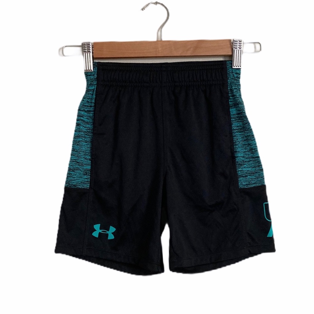 Boys Under Armour Black/Teal Shorts Size 5